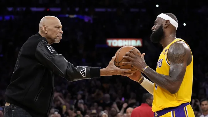 LeBron James snaps Kareem Abdul-Jabbar’s 34 year old NBA Scoring Record: Here’s a look at how the night went…